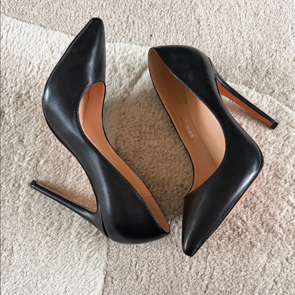 Amazon Black Pointed Toe Stiletto Heel Pumps - Picture 2 of 4